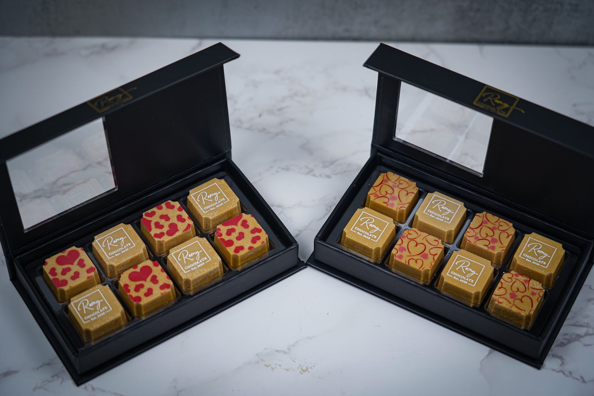 L’Instant Amour Remy Chocolate